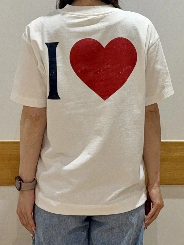 推し活にもおすすめ！】ハートロゴTシャツ | Gap公式オンラインストア
