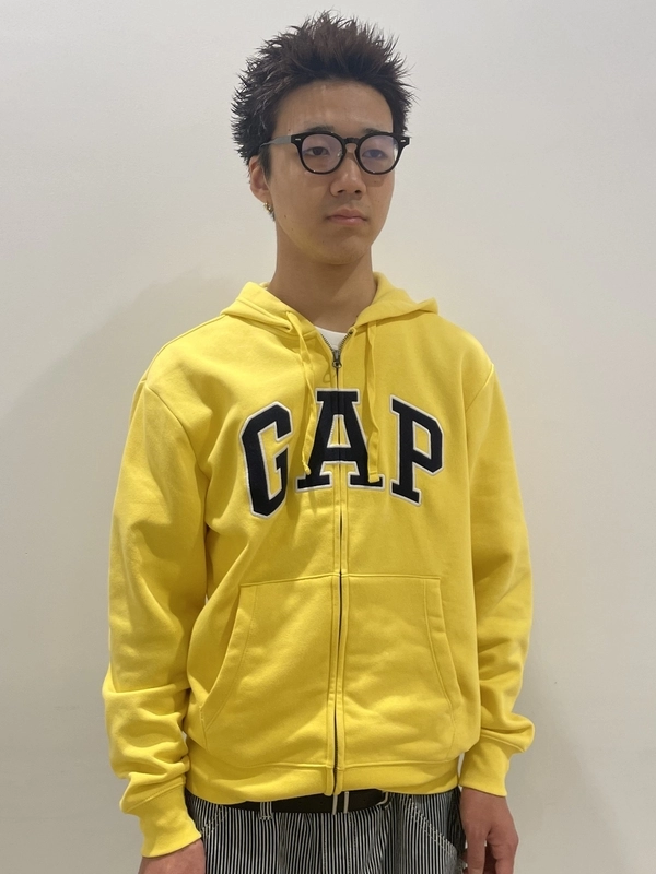 人気ロゴパーカーのイエロー♪ | Gap公式オンラインストア