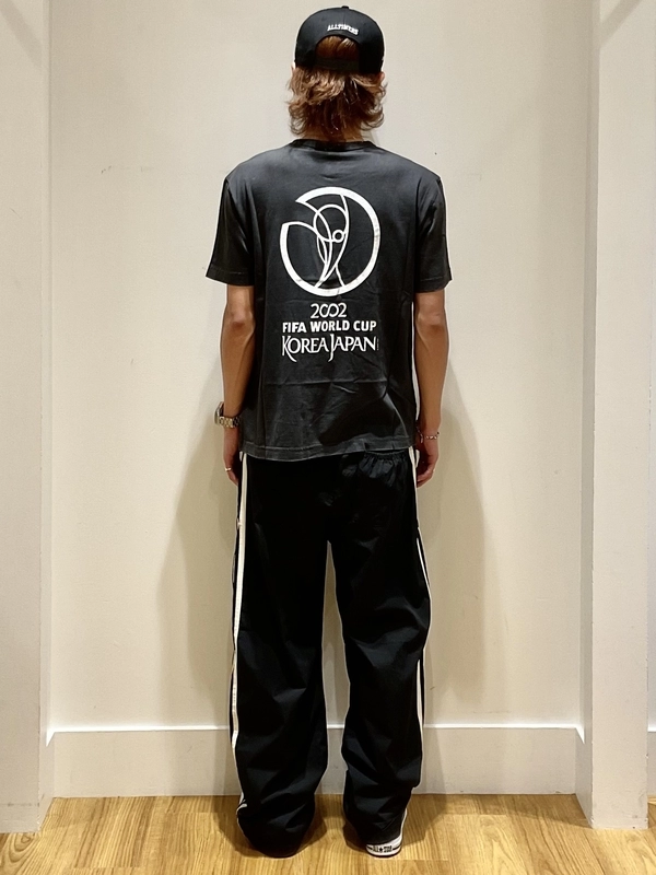 サッカーワールドカップグラフィックTシャツ | Gap公式オンラインストア