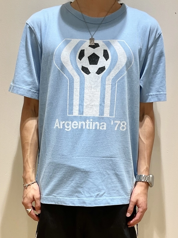 ワールドカップグラフィックTシャツ | Gap公式オンラインストア