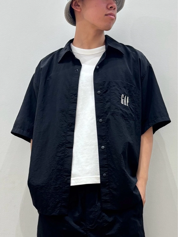 大人気』ロゴナイロンセットアップ | Gap公式オンラインストア