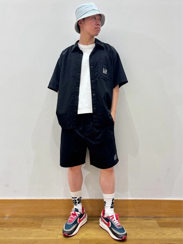 大人気』ロゴナイロンセットアップ | Gap公式オンラインストア