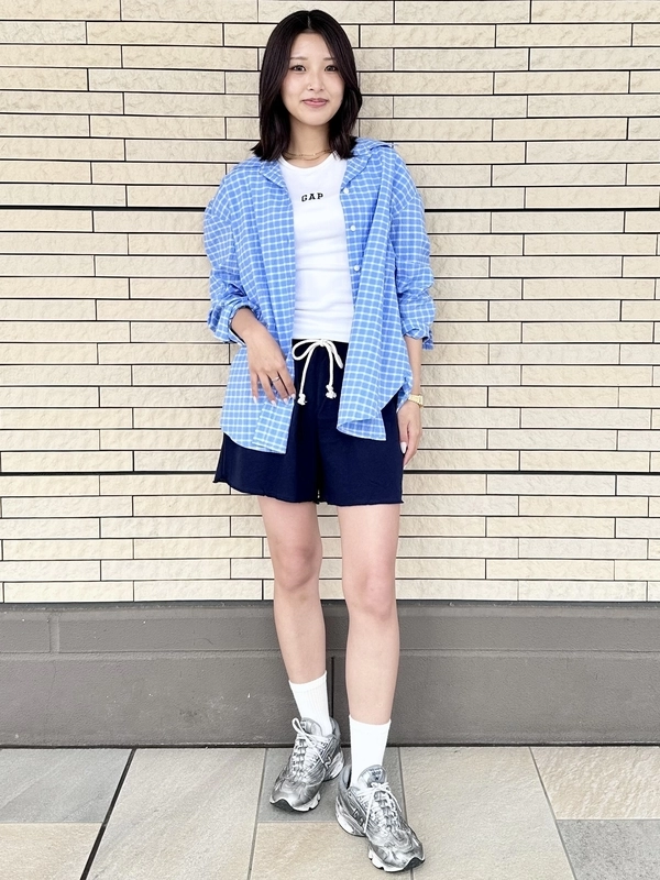 オススメ】スウェットショートパンツ×チェックシャツ | Gap公式 