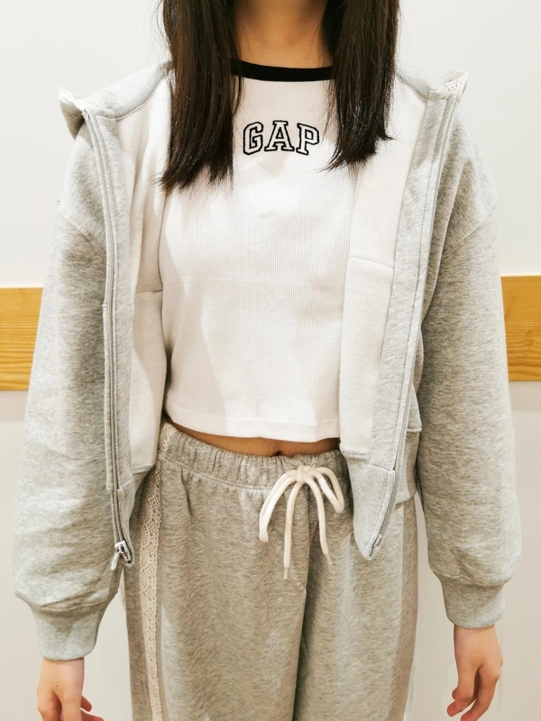 大人っぽい】新作セットアップ | Gap公式オンラインストア