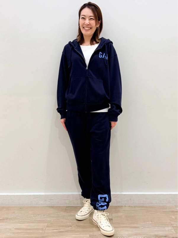 GAP ネイビー セットアップ Newセットアップ】ネイビースウェット | Gap公式オンラインストア