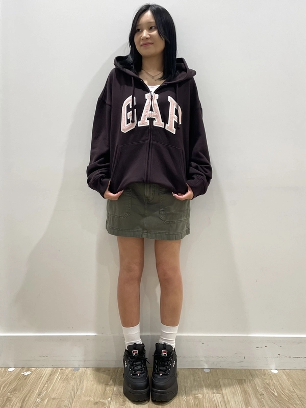 再入荷☆ブラウンロゴジップパーカー | Gap公式オンラインストア