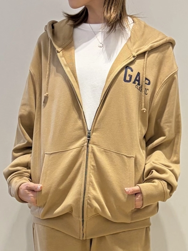 リラックス感が魅力の、大人のセットアップスタイル | Gap公式