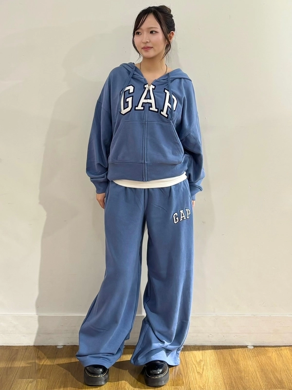 定番！GAPロゴパーカーセットアップ | Gap公式オンラインストア