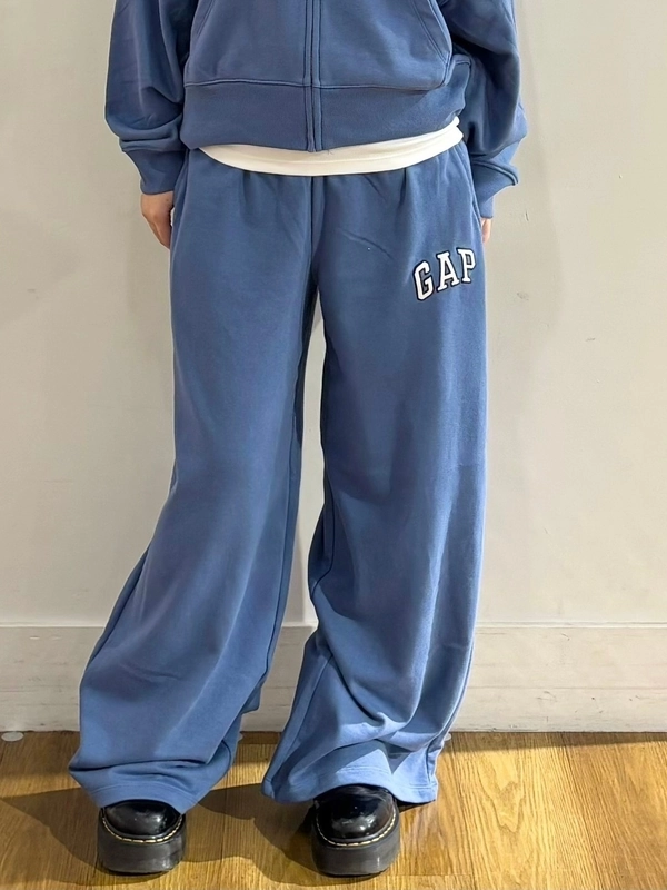 定番！GAPロゴパーカーセットアップ | Gap公式オンラインストア