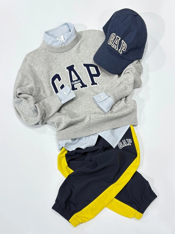 Gap公式オンラインストア | オーガニックコットン GAPアーチロゴ